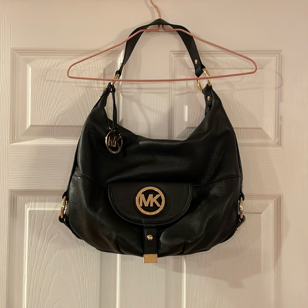 Michael Kors black leather pocketbook